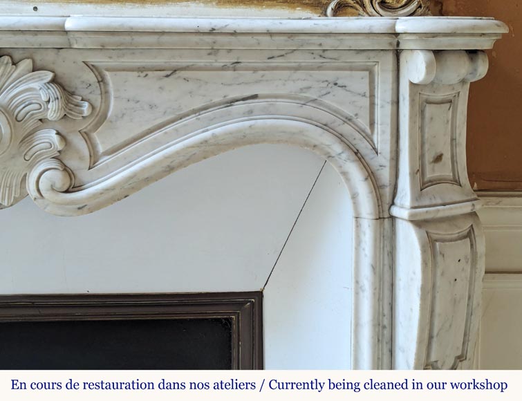 Louis XV style mantel in Carrara marble Louis XV style mantel in Carrara marble-6