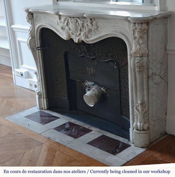Louis XV style mantel highly carved in Carrara marble Louis XV style mantel highly carved in Carrara marble-7