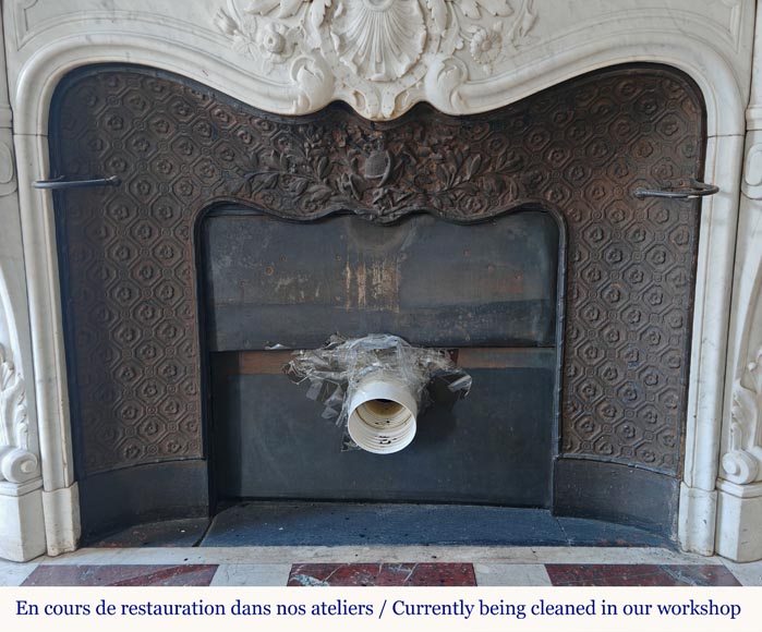 Louis XV style mantel highly carved in Carrara marble Louis XV style mantel highly carved in Carrara marble-10