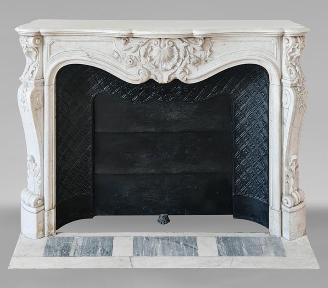 Highly Carved Louis XV-style mantel in Carrara marble Highly Carved Louis XV-style mantel in Carrara marble-0