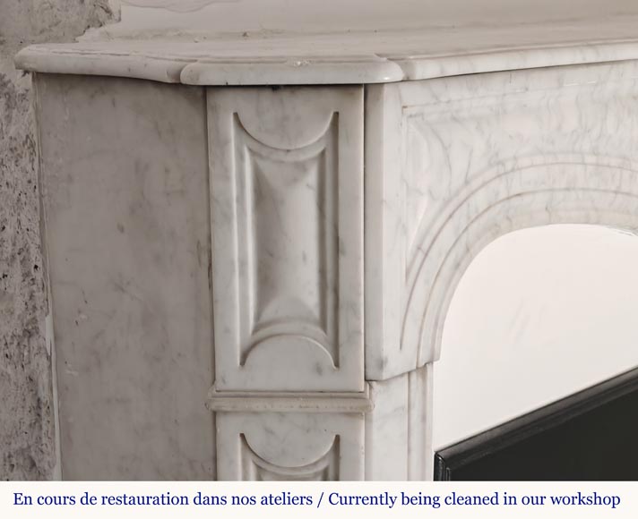 Louis XV style Pompadour mantel in Carrara marble Louis XV style Pompadour mantel in Carrara marble-3