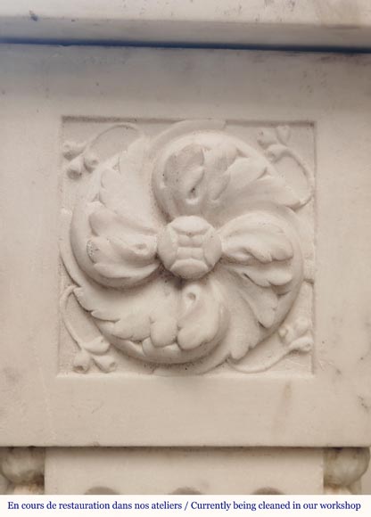 Cheminée de style Louis XVI en marbre demi statuaire Cheminée de style Louis XVI en marbre demi statuaire-6