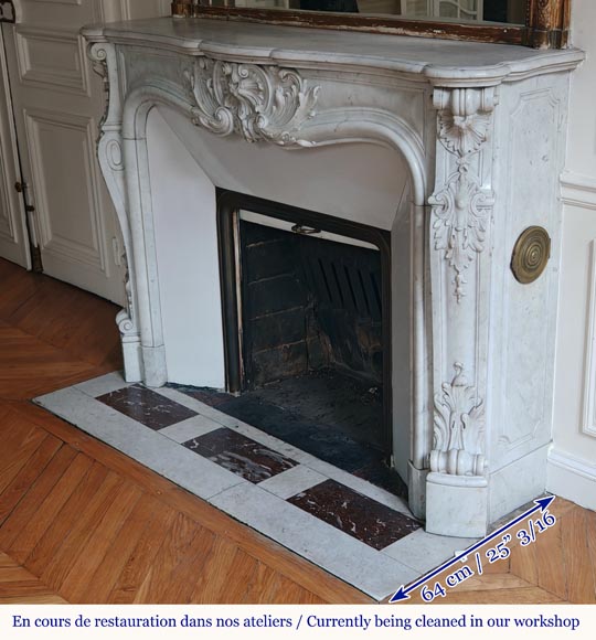 Louis XV style mantel richly carved in Carrara marble Louis XV style mantel richly carved in Carrara marble-8