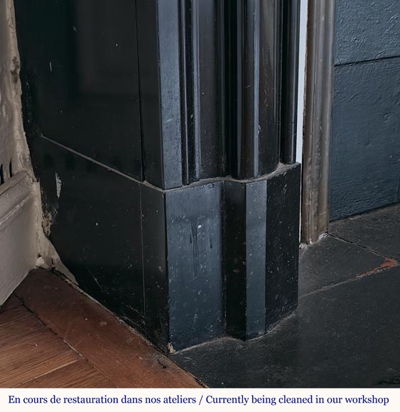 Louis XIV style mantel in fine black marble Louis XIV style mantel in fine black marble-4