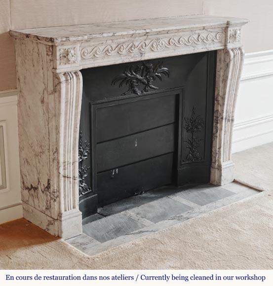 Louis XVI style mantel decorated with a Greek frieze carved in onyx Louis XVI style mantel decorated with a Greek frieze carved in onyx-4