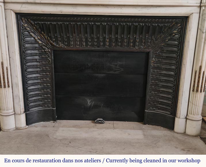Louis XVI style curved mantel with half columns carved in half statuary marble with bronze décor Louis XVI style curved mantel with half columns carved in half statuary marble with bronze décor-11