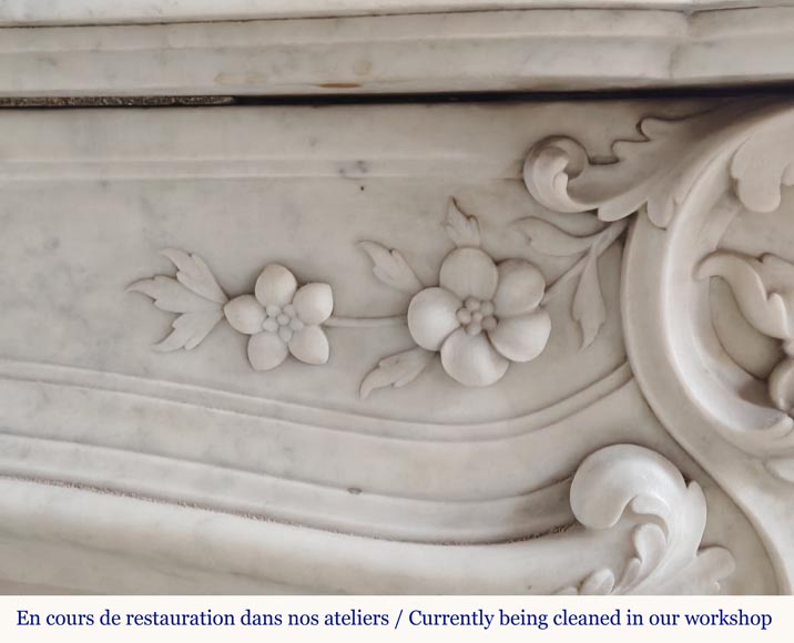 Louis XV style mantel in highly carved Carrara marble Louis XV style mantel in highly carved Carrara marble-4