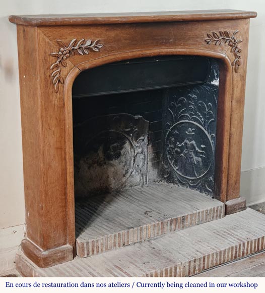 Cheminée en bois de style Napoléon III Cheminée en bois de style Napoléon III-2
