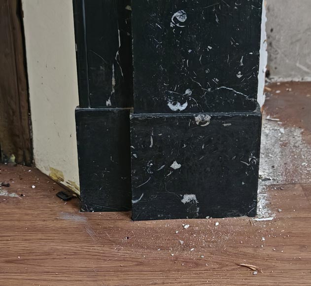 Napoleon III style mantel with black speckled marble modillions Napoleon III style mantel with black speckled marble modillions-7