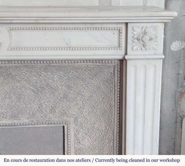 Louis XVI style mantel in semi-statuary marble decorated with a pearl motif Louis XVI style mantel in semi-statuary marble decorated with a pearl motif-7