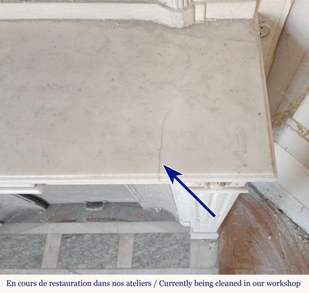 Louis XVI style semi-statuary marble mantel adorned with a frieze of flowers Louis XVI style semi-statuary marble mantel adorned with a frieze of flowers-11