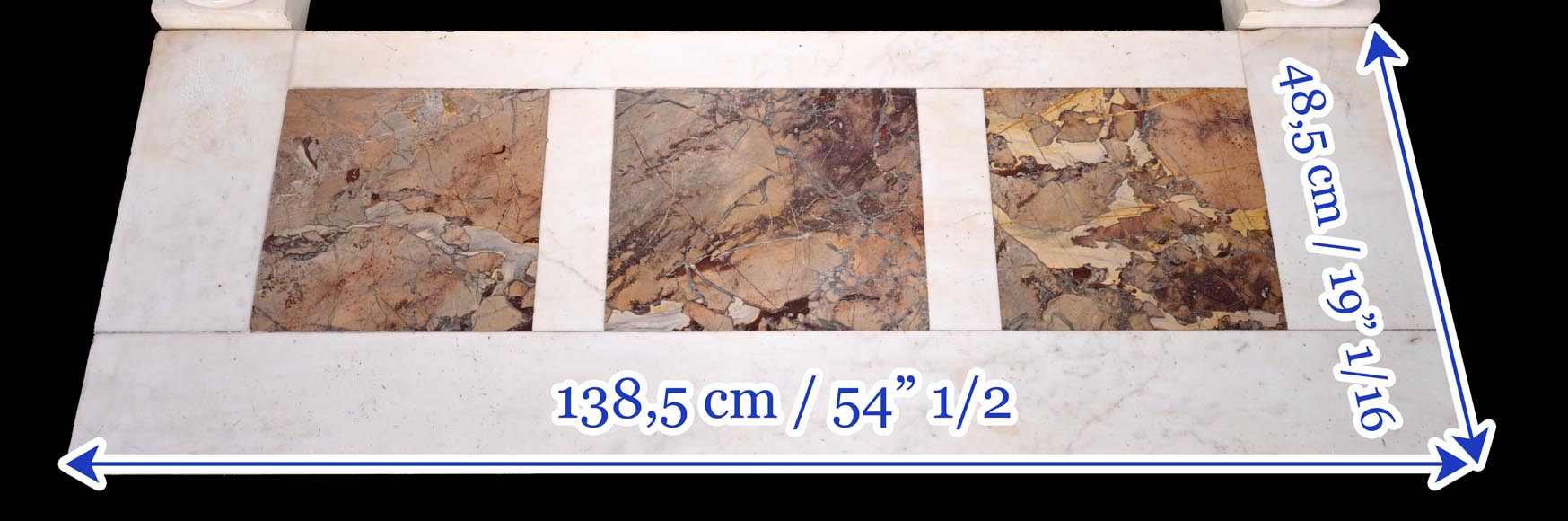 Very beautiful antique Louis XVI style fireplace in Statuary Carrara marble with quiver-shaped columns, after the model from the Chateau of Fontainebleau Very beautiful antique Louis XVI style fireplace in Statuary Carrara marble with quiver-shaped columns, after the model from the Chateau of Fontainebleau-11