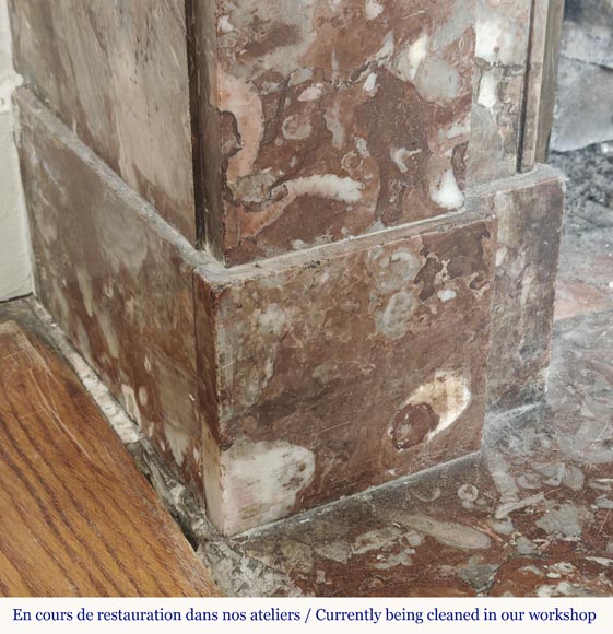 Modillion fireplace in northern red marble Modillion fireplace in northern red marble-4