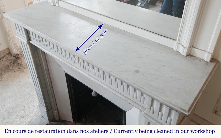 Louis XVI style fireplace in Carrara marble, decorated with rudentée fluting Louis XVI style fireplace in Carrara marble, decorated with rudentée fluting-9