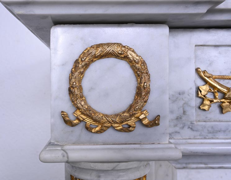 Louis XVI Fireplace in White Marble and Gilt Bronze Louis XVI Fireplace in White Marble and Gilt Bronze-4