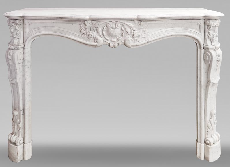 Louis XV style fireplace in Carrara marble, with shell and flower decoration Louis XV style fireplace in Carrara marble, with shell and flower decoration-0