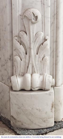 Louis XV style fireplace in Carrara marble, with shell and flower decoration Louis XV style fireplace in Carrara marble, with shell and flower decoration-6