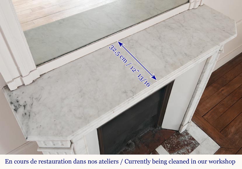 Louis XVI style fireplace in Carrara marble, with fluted legs Louis XVI style fireplace in Carrara marble, with fluted legs-9