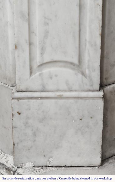 Louis XV style fireplace, Pompadour model, in Carrara marble Louis XV style fireplace, Pompadour model, in Carrara marble-4