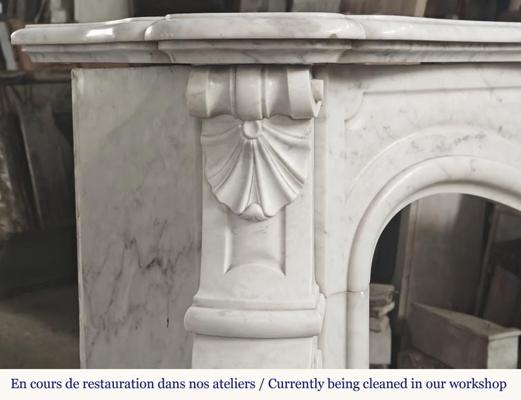 Louis XV style fireplace in Carrara marble, with a spiral shell Louis XV style fireplace in Carrara marble, with a spiral shell-4