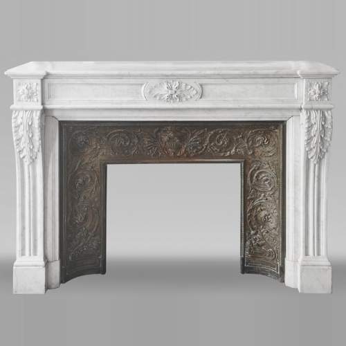 Louis XVI style fireplace with acanthus leaves, in Carrara marble