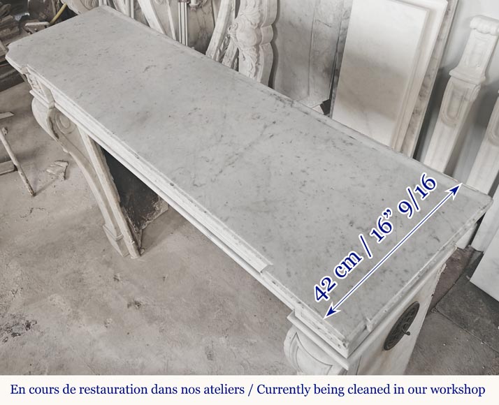 Louis XVI style fireplace with a central sunflower, in Carrara marble Louis XVI style fireplace with a central sunflower, in Carrara marble-8