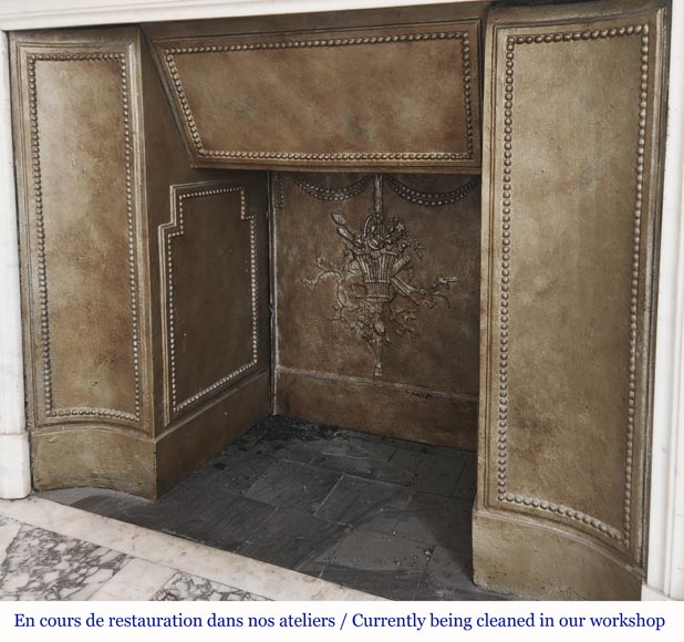 Louis XVI style fireplace with half Corinthian column, in half statuary marble Louis XVI style fireplace with half Corinthian column, in half statuary marble-12