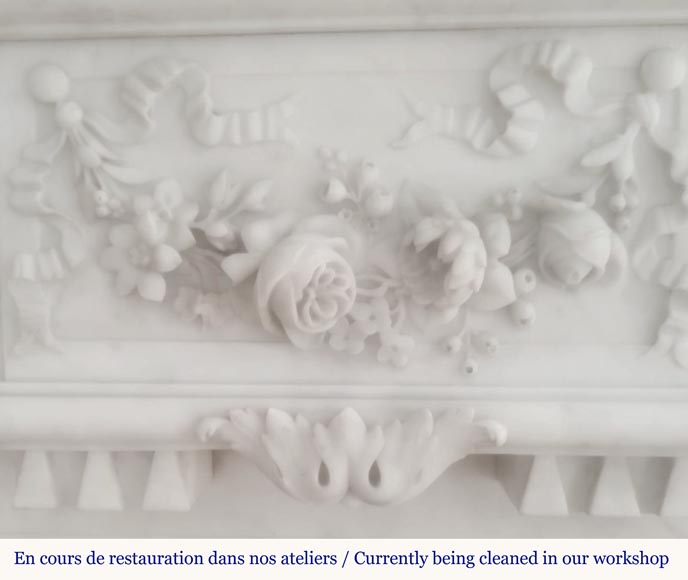 Beautiful Louis XVI style fireplace with very rich decoration, sculpted in Carrara marble Beautiful Louis XVI style fireplace with very rich decoration, sculpted in Carrara marble-1