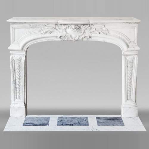 Regency style fireplace in half-statuary marble