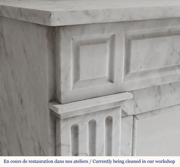 Louis XVI style fireplace in Carrara marble, with molded decoration Louis XVI style fireplace in Carrara marble, with molded decoration-3