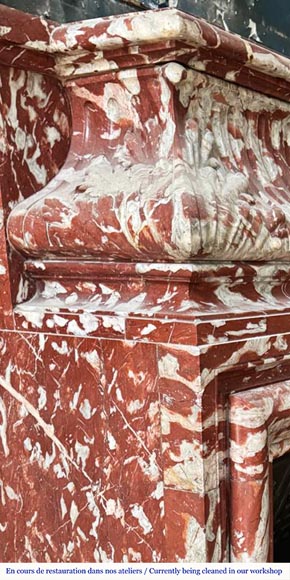 Louis XIV style fireplace with acroteria, in Red Languedoc marble Louis XIV style fireplace with acroteria, in Red Languedoc marble-3