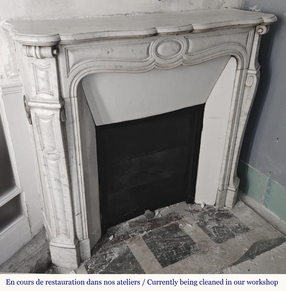 Louis XV style fireplace, Pompadour model, in Carrara marble Louis XV style fireplace, Pompadour model, in Carrara marble-2