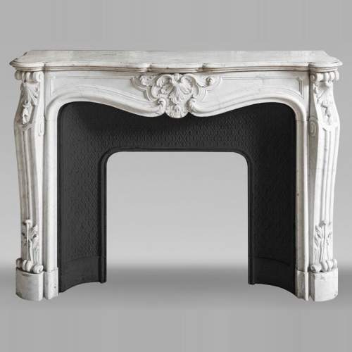 Louis XV style fireplace in Carrara marble, decorated with a palmette