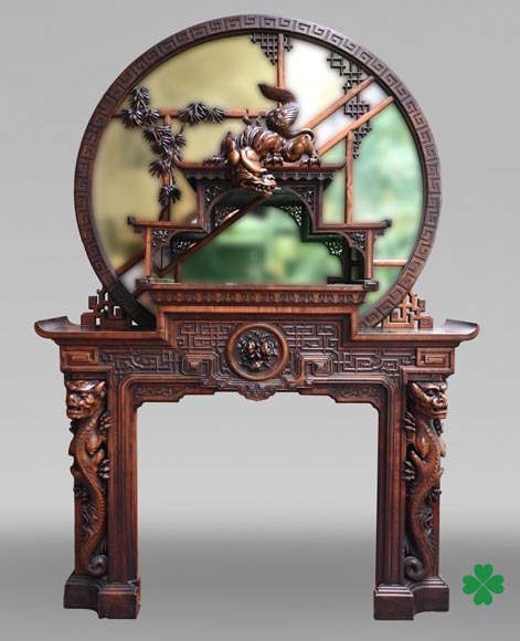 Gabriel VIARDOT (1830-1901) – Japanese-style fireplace in stained sycamore wood, topped with a dragon and an imposing circular mirror Gabriel VIARDOT (1830-1901) – Japanese-style fireplace in stained sycamore wood, topped with a dragon and an imposing circular mirror-0