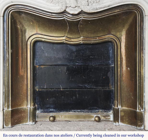 Louis XV style fireplace decorated with a palmette Louis XV style fireplace decorated with a palmette-11