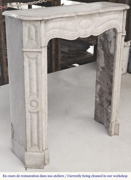 Louis XV style fireplace, Pompadour model, in Carrara marble Louis XV style fireplace, Pompadour model, in Carrara marble-2