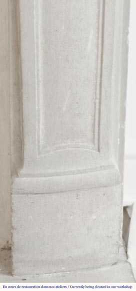 Louis XV style stone fireplace, decorated with a shell Louis XV style stone fireplace, decorated with a shell-8