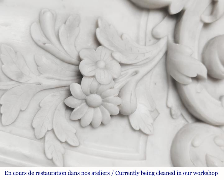 Louis XV style fireplace in Carrara marble richly carved with plant motifs Louis XV style fireplace in Carrara marble richly carved with plant motifs-4