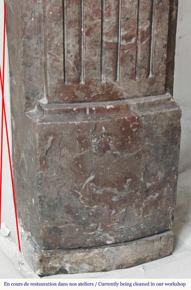 Louis XVI period fireplace in red northern marble, slightly curved Louis XVI period fireplace in red northern marble, slightly curved-4