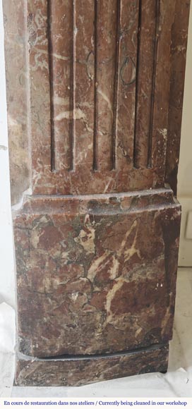 Louis XVI period fireplace in red northern marble, slightly curved Louis XVI period fireplace in red northern marble, slightly curved-7