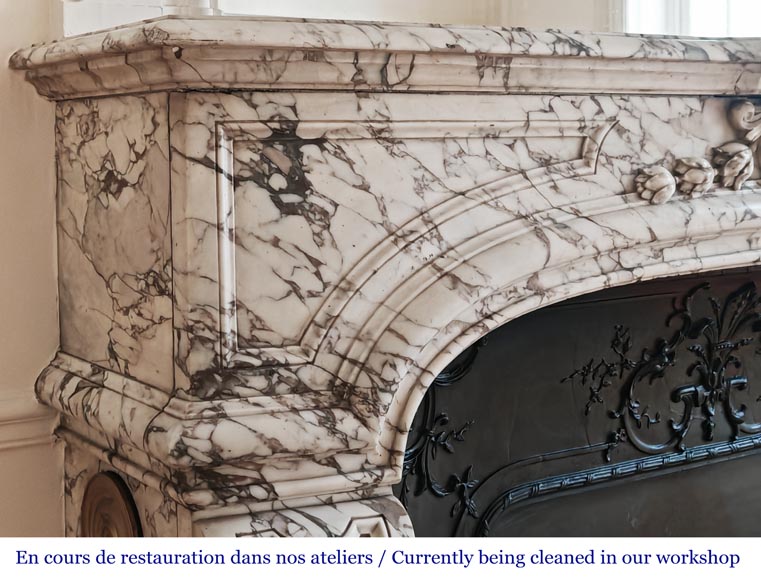 Important Regency-style fireplace adorned with a shell motif, in purple breccia marble-6