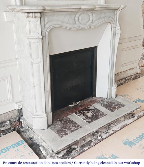 Louis XV style fireplace, Pompadour model, in Carrara marble Louis XV style fireplace, Pompadour model, in Carrara marble-2