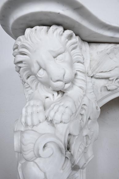 Late 18th-century Venetian fireplace in statuary marble, featuring animal ornamentation-9