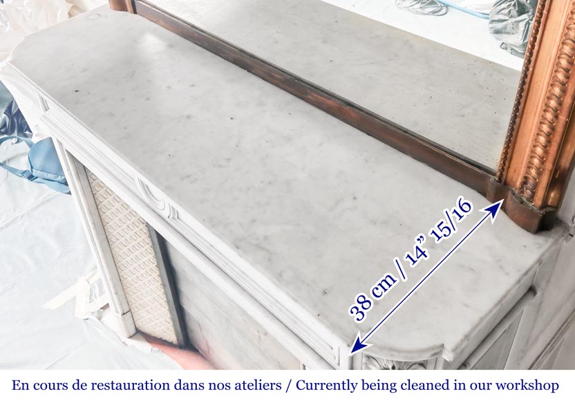 Louis XVI style Carrara marble fireplace with rounded corners Louis XVI style Carrara marble fireplace with rounded corners-8