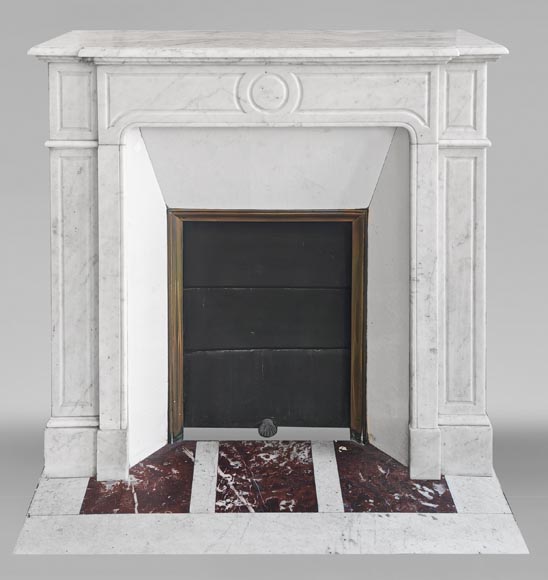 Straight-fronted Louis XV style fireplace, Pompadour model, in Carrara marble Straight-fronted Louis XV style fireplace, Pompadour model, in Carrara marble-0
