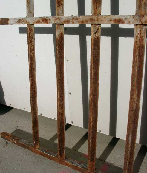 Protective grille from castle in Laon Protective grille from castle in Laon-3