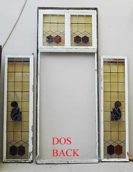 Stained glass with squirels Stained glass with squirels-4