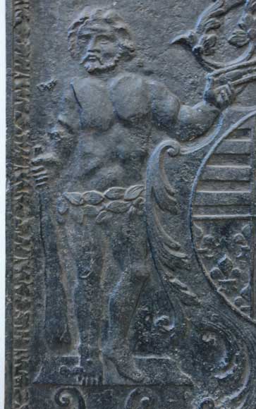 Leopold I fireback with two giants Leopold I fireback with two giants-1