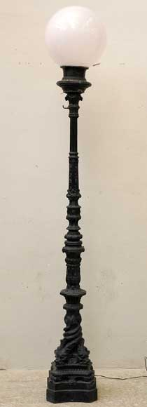 Cast iron lampost Cast iron lampost-0