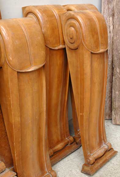 Sue and Mare Art Deco scrolled bases Sue and Mare Art Deco scrolled bases-1